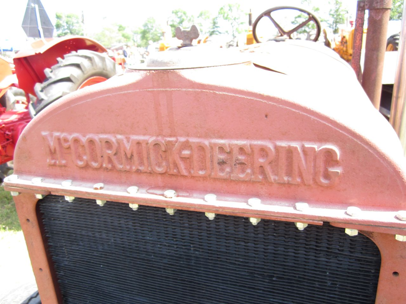 Illustration for article titled The Valmy, Wisconsin, Thresheree & Antique Machinery Show